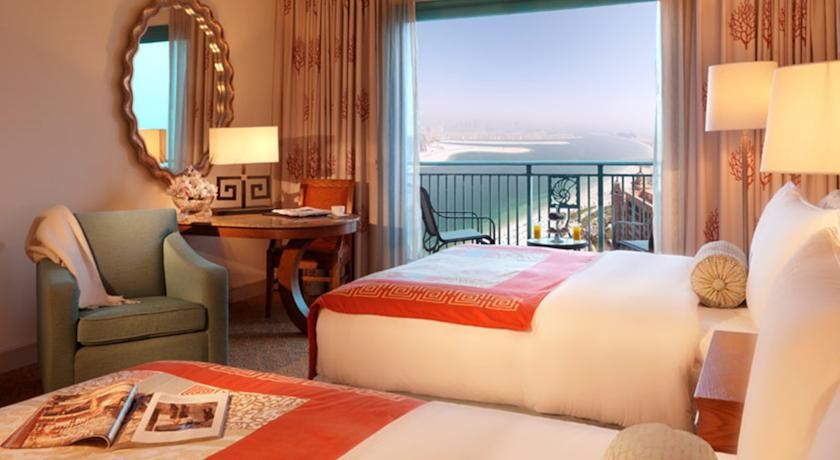 PALM BEACH DELUXE ROOM