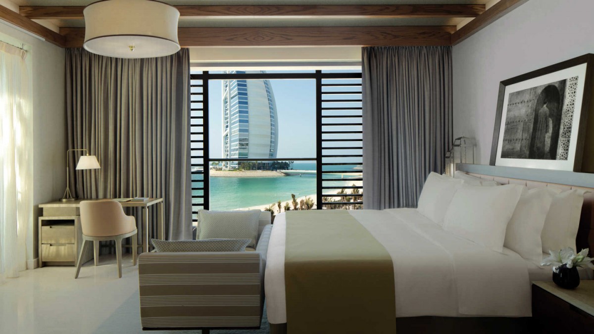 OCEAN DELUXE ROOM