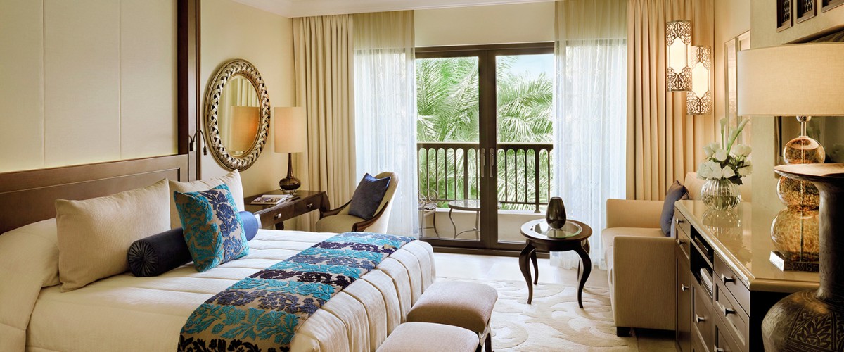 GOLD CLUB ROOM