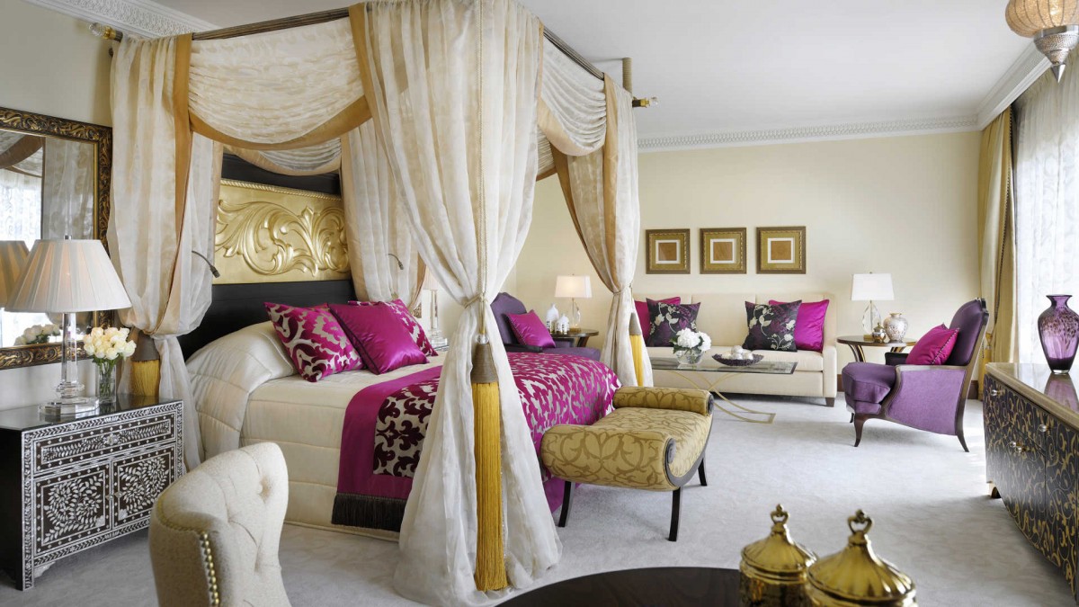 TWO BEDROOM EXECUTIVE CLUB SUITE