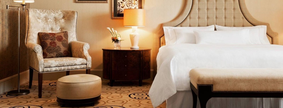 DELUXE PRESIDENTIAL SUITE
