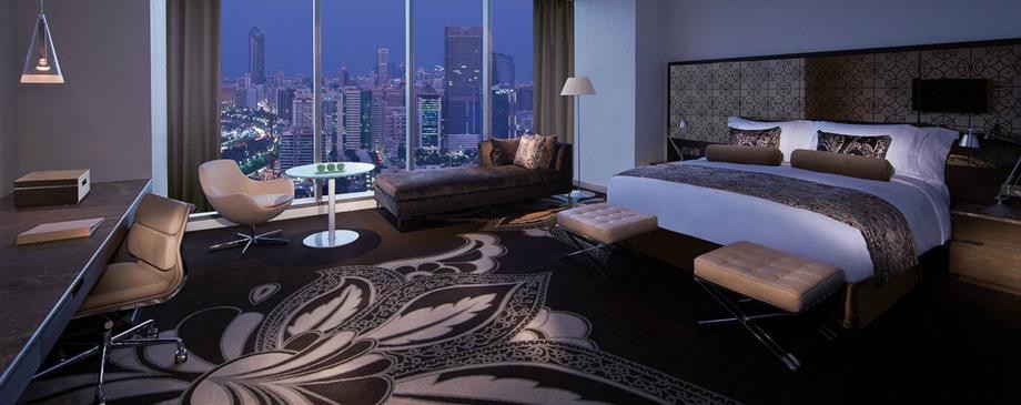 GRAND DELUXE KING ROOM