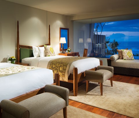FAMILY SUITES