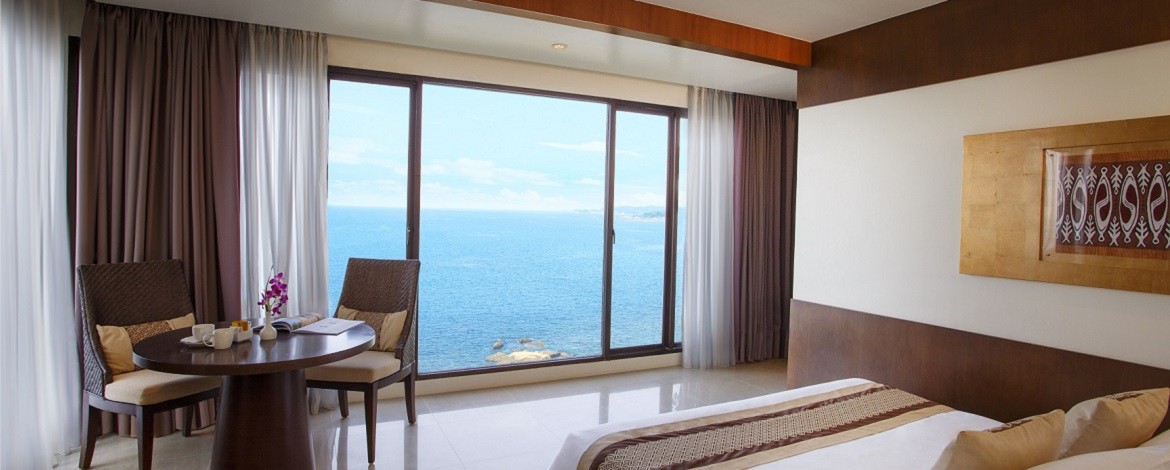 TWO BEDROOM RAINFOREST OCEANFRONT VILLA