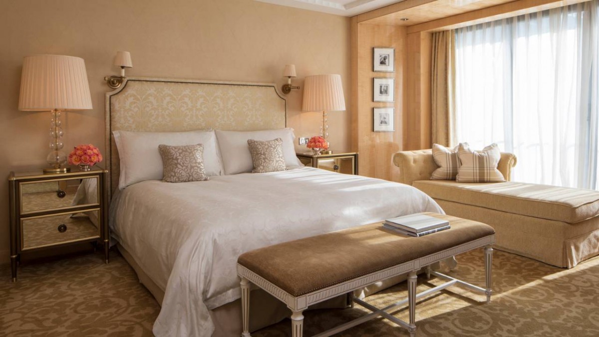 PARK SUITE