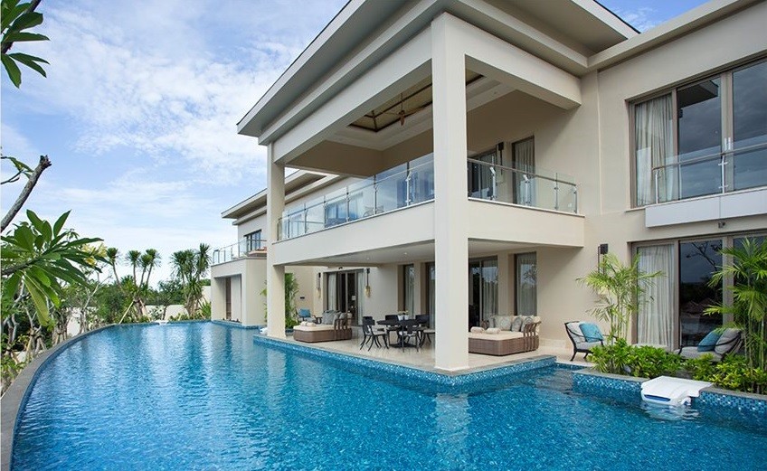 MULIA MANSION