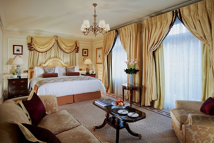 MANDARIN JUNIOR SUITE