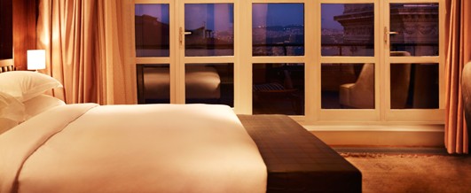 PARK EXECUTIVE SUITE