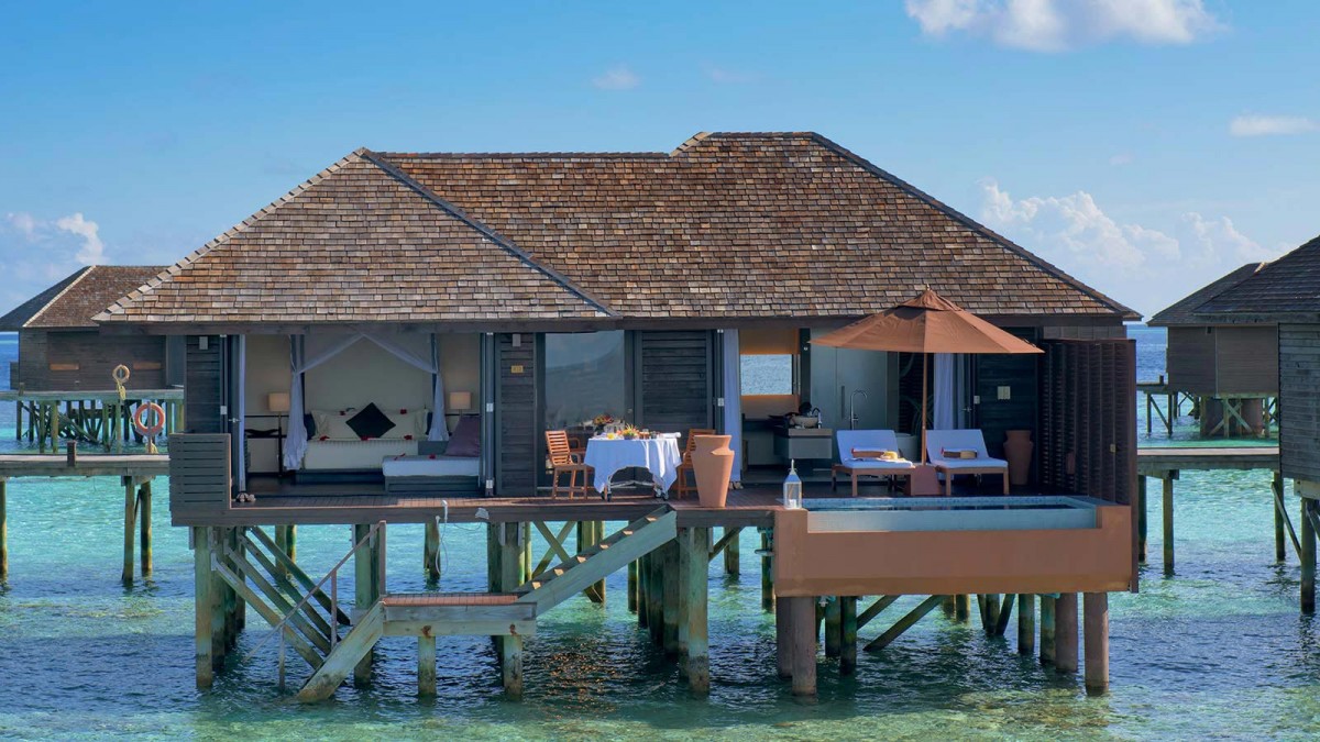 DELUXE WATER VILLA