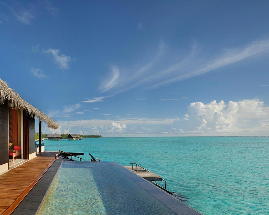 WATER VILLA WITH POOL