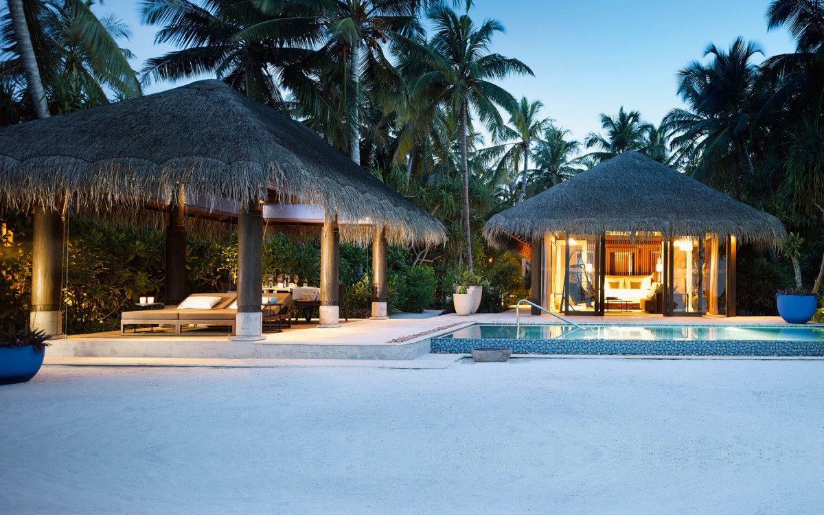 BEACH POOL VILLA