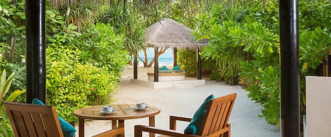 DELUXE BEACH VILLA