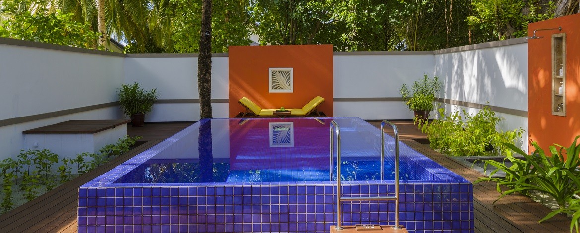 DELUXE BEACHFRONT POOL VILLA