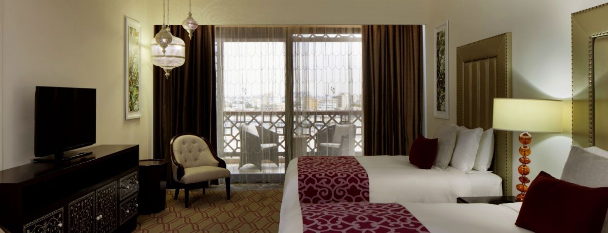DELUXE CREEK ROOM