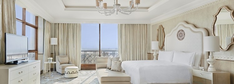 KING TOWER SUITE WITH SEA VIEW