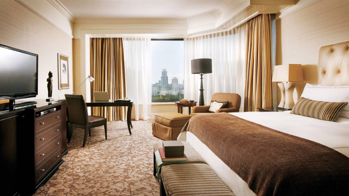 PREMIER ROOM