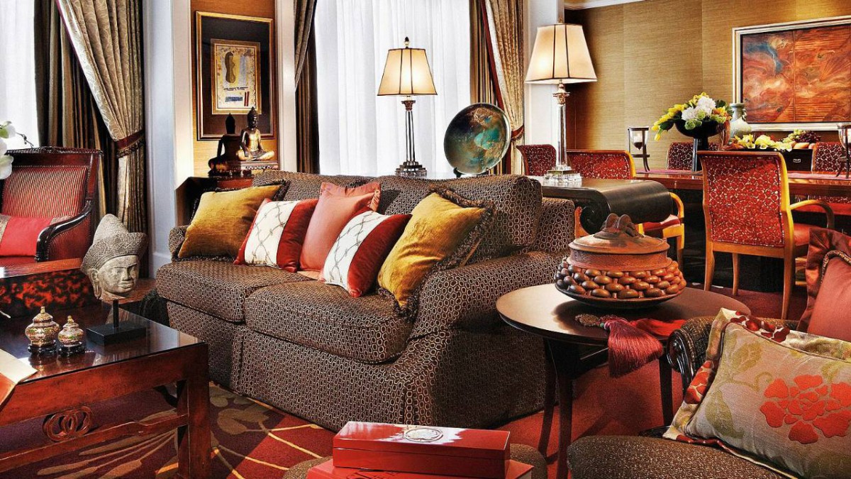 AMBASSADOR ONE-BEDROOM SUITE