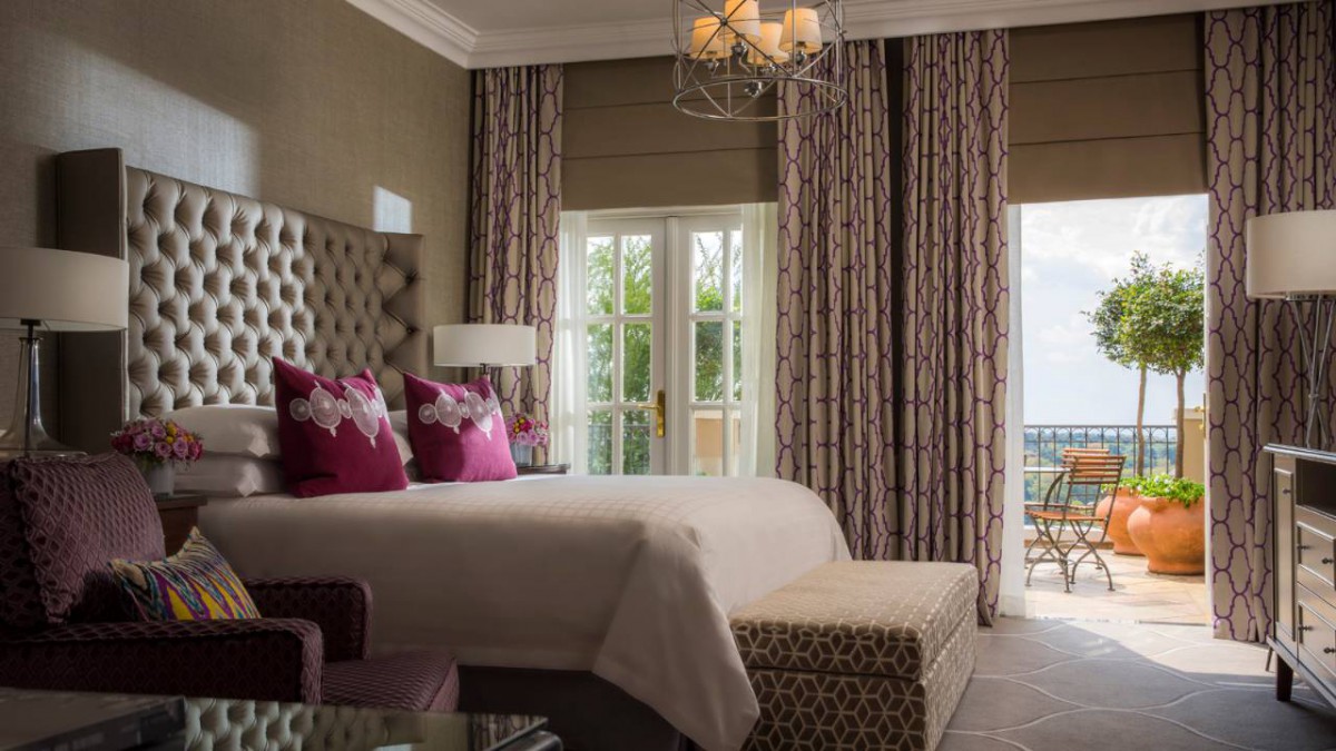 PRESIDENTIAL SUITE