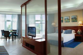 CLASSIC SUITE GARDEN VIEW