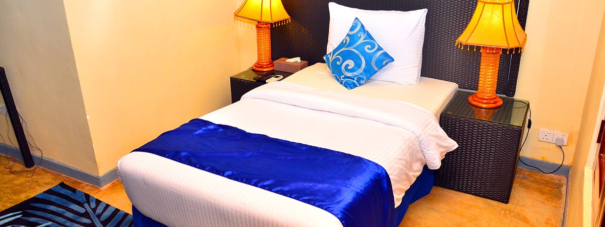 STANDARD SINGLE ROOM