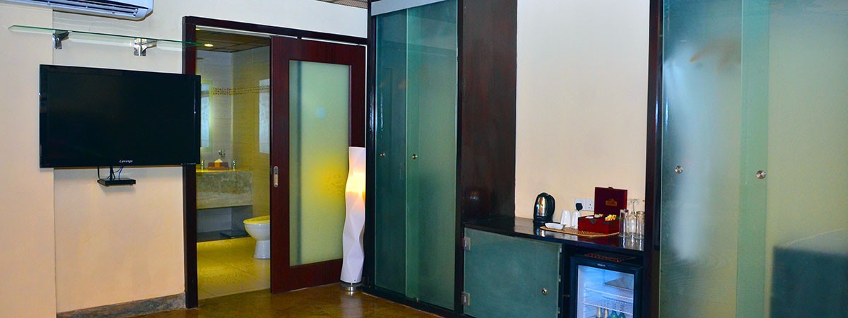 STANDARD DOUBLE ROOM