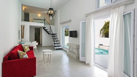 POOL SUITE