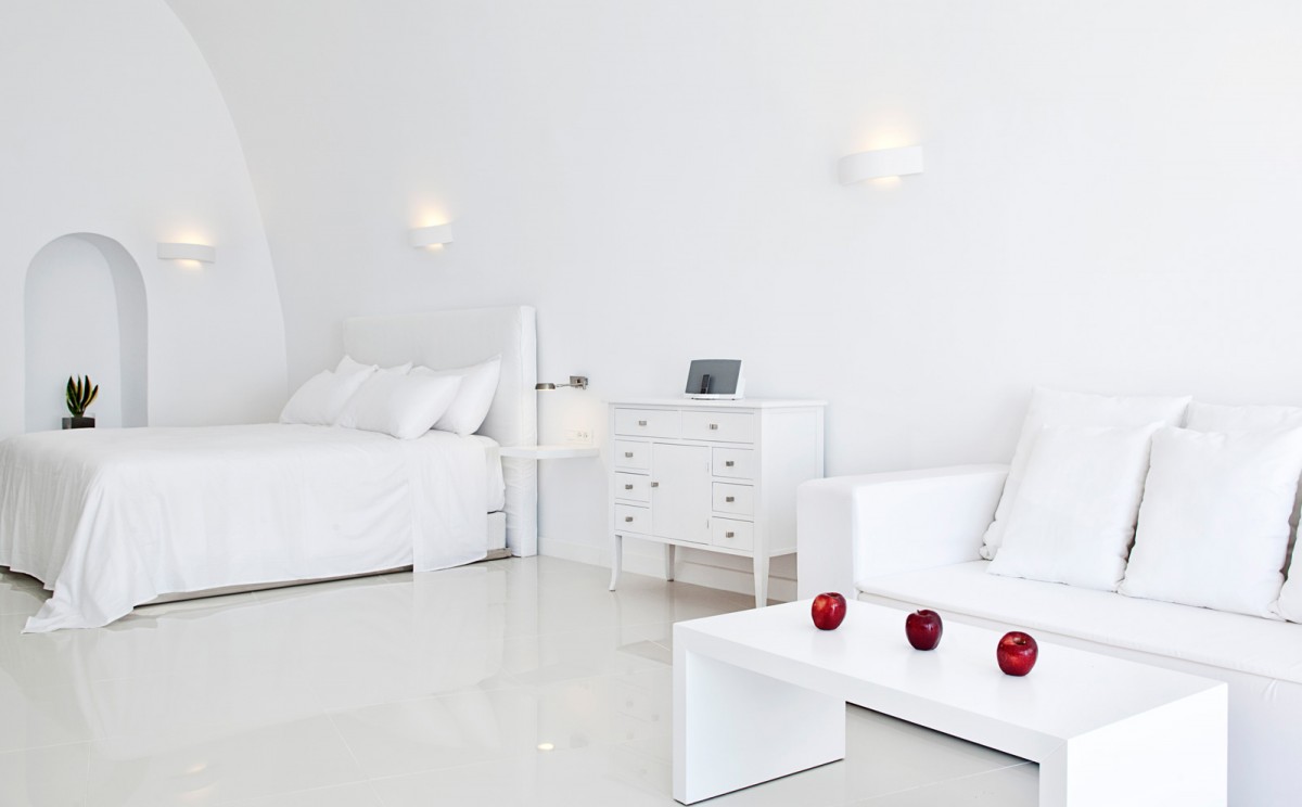 HONEYMOON JETTED TUB SUITE