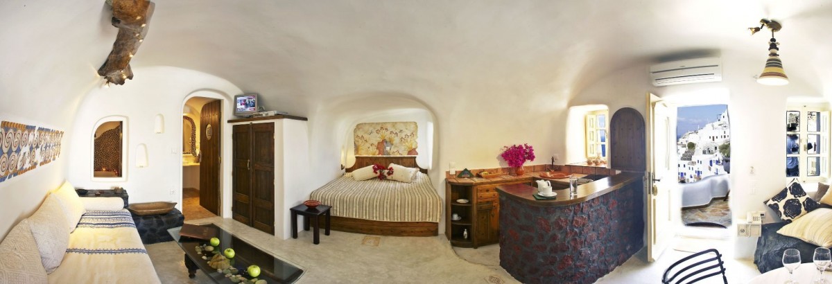 JUNIOR SUITES