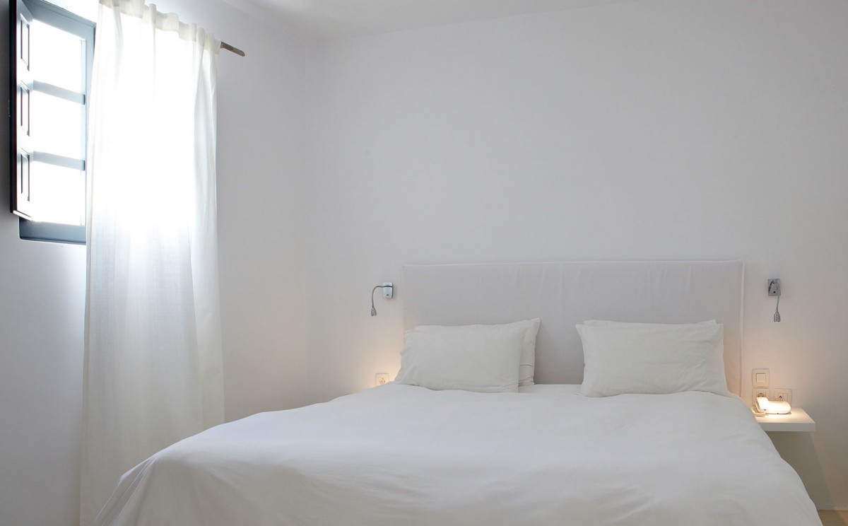 DOUBLE ROOMS