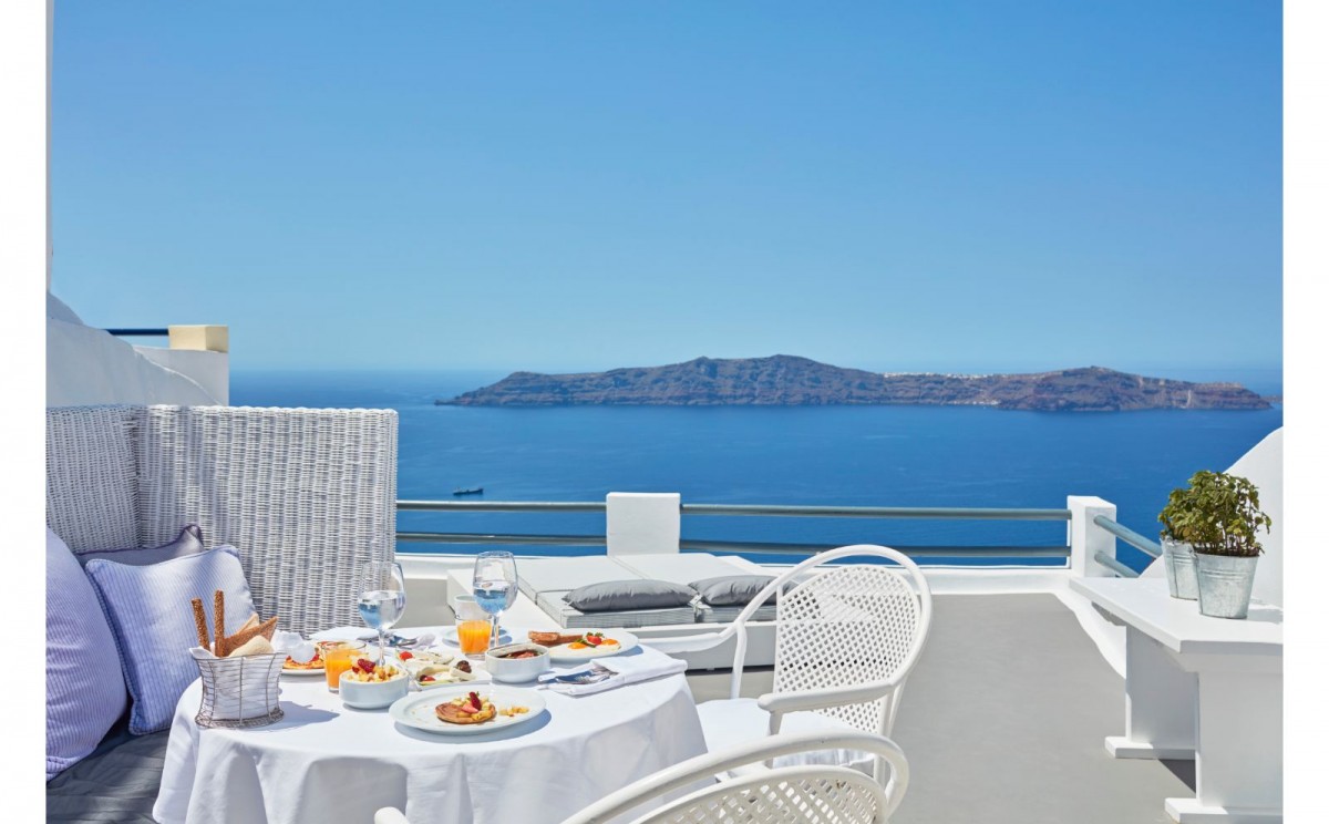 SUN ROCKS SUITE WITH PRIVATE POOL