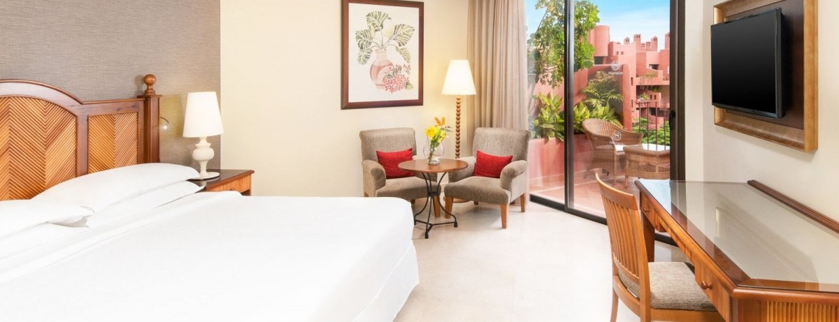 PREMIUM ROOM