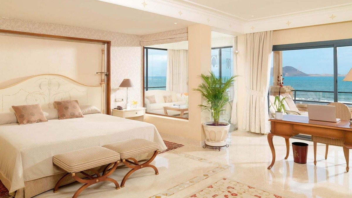 BAHIA SUITE