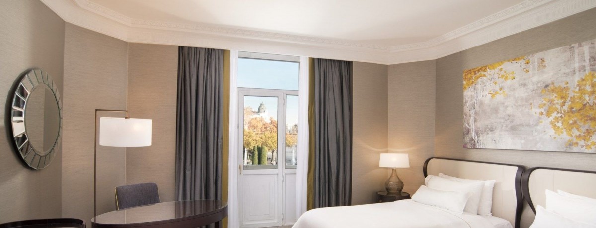 PREMIUM VIEW ROOM