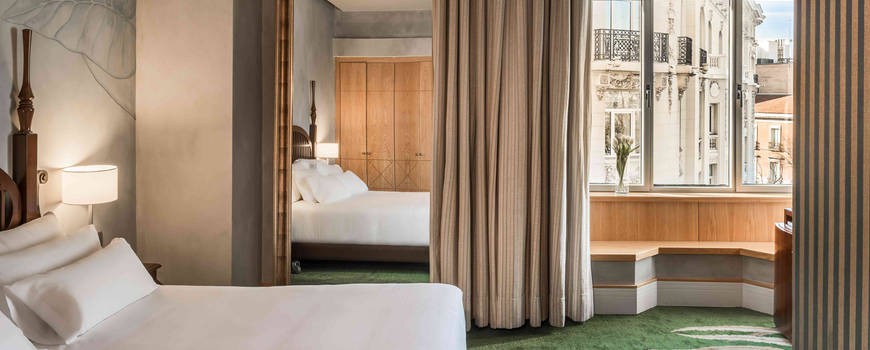 SUPERIOR ROOM WITH VIEW