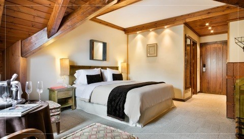 SUPERIOR ROOM