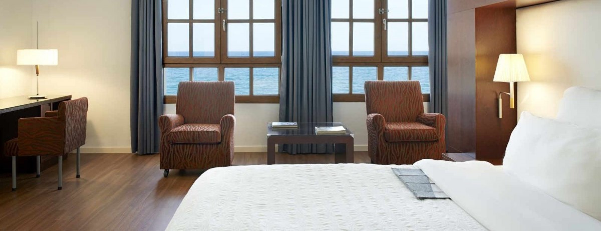 GRAND DELUXE ROOM