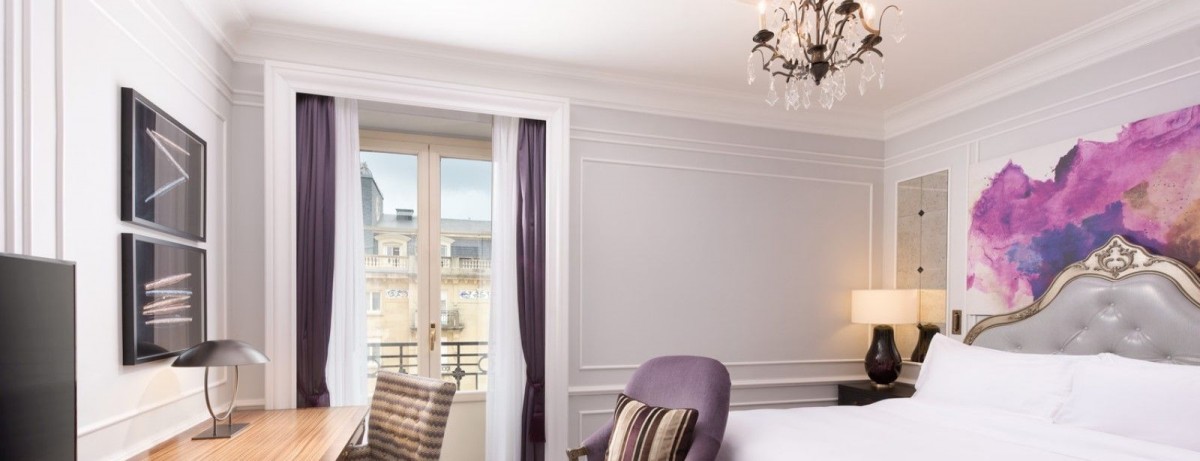 DELUXE ROOM GARDEN VIEW