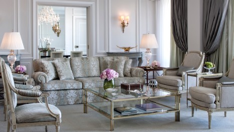 ROYAL SUITE