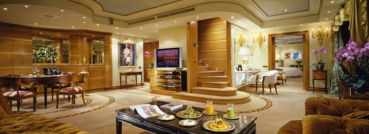 PENTHOUSE SUITE