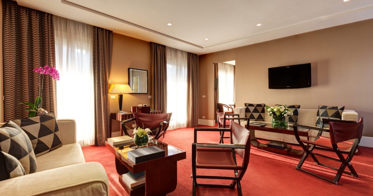 ROYAL SUITE