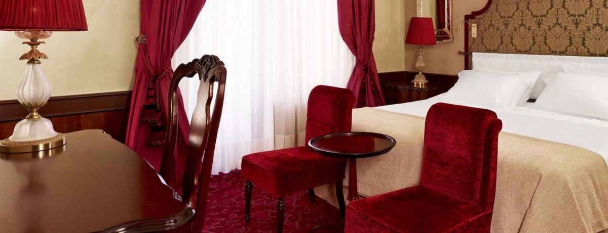 LUXURY DOUBLE