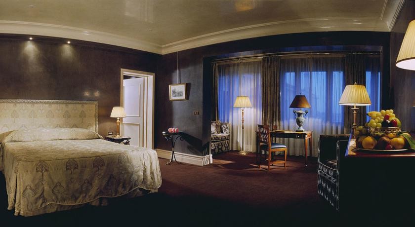 JUNIOR SUITE WITH VIEW