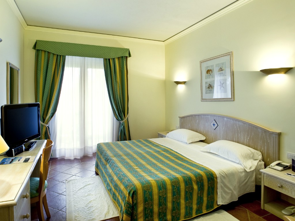 CLASSIC ROOM GARDEN SIDE