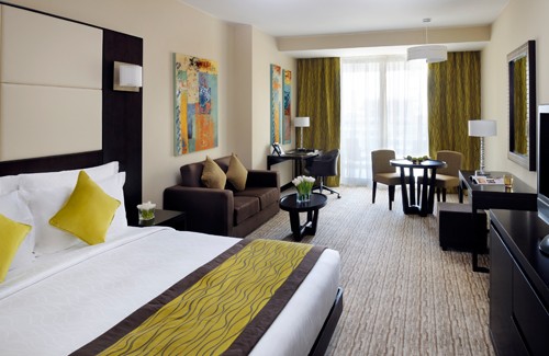 JUNIOR SUITE