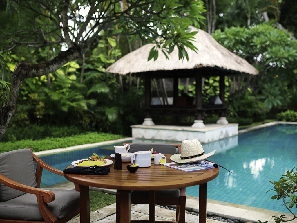 2 BEDROOMS VILLA, 1 KING SIZE BED AND 2 SINGLE BEDS, PRIVATE POOL