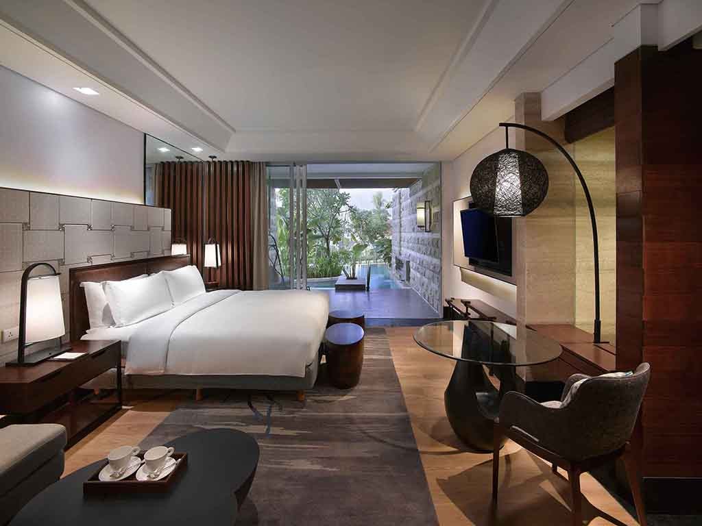 LUXURY ROOM, Club MILLESIME ACCESS, 1 KING SIZE BED, POOL ACCESS