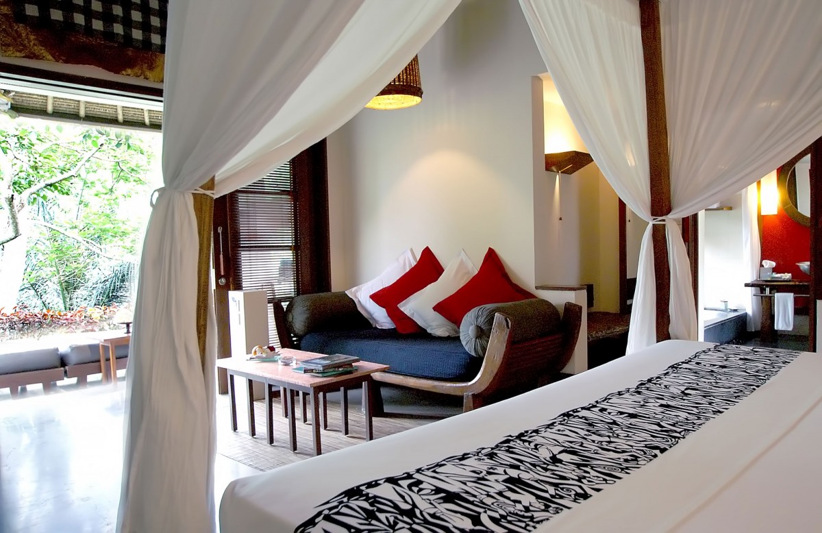 DELUXE POOL VILLA