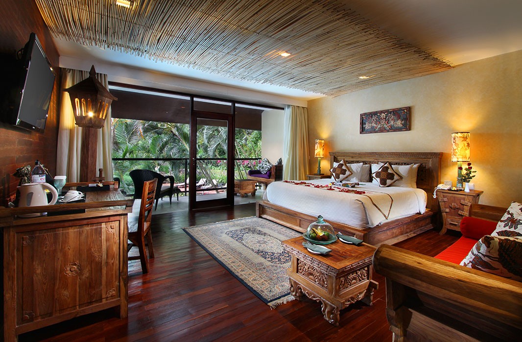 DELUXE GRANDE SUITE