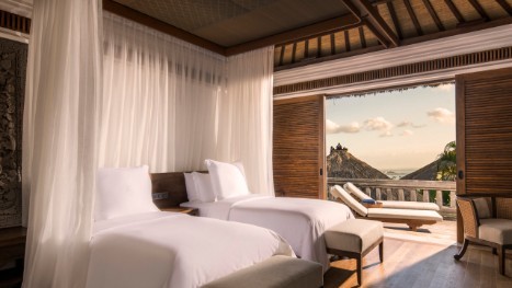 TWO-BEDROOM JIMBARAN BAY VILLA