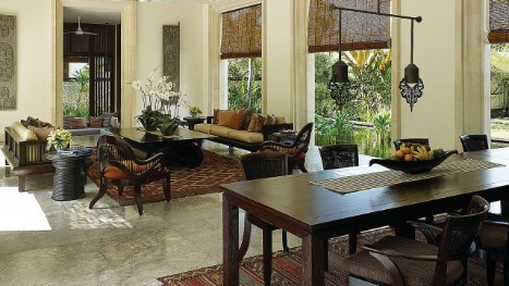 THREE-BEDROOM RESIDENCE VILLA
